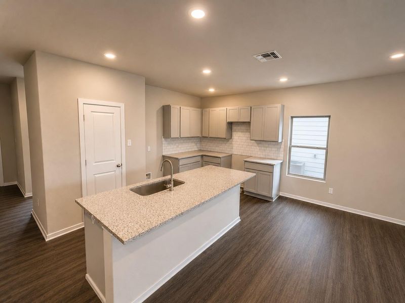 Center Island in Kitchen Center Island in Kitchen