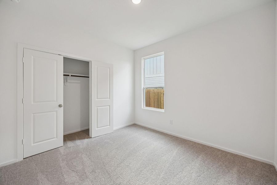 Spacious, unfurnished interior of a new home in Montgomery Bend, Montgomery (Image 25).