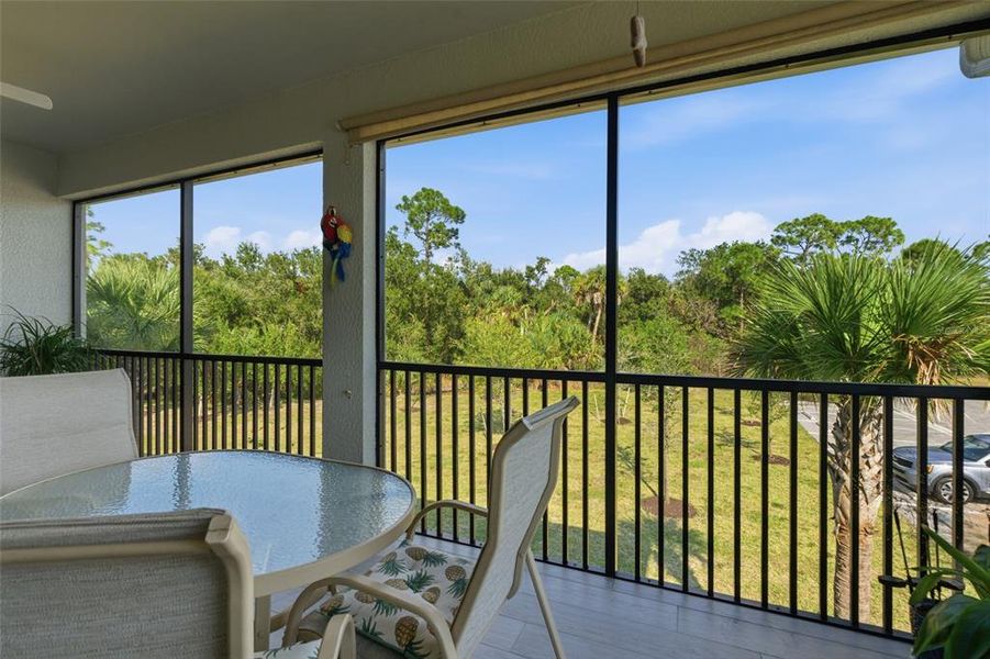 Exterior details and patio area of a home in , Punta Gorda (Image 4).