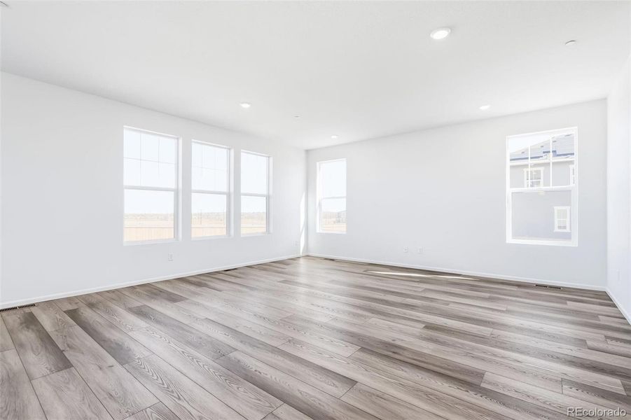 Spacious, unfurnished interior of a new home in , Erie (Image 16).