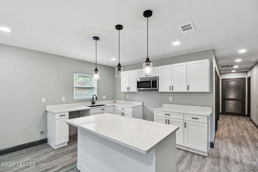 Furnished interior view inside a new home in , Jacksonville (Image 9).