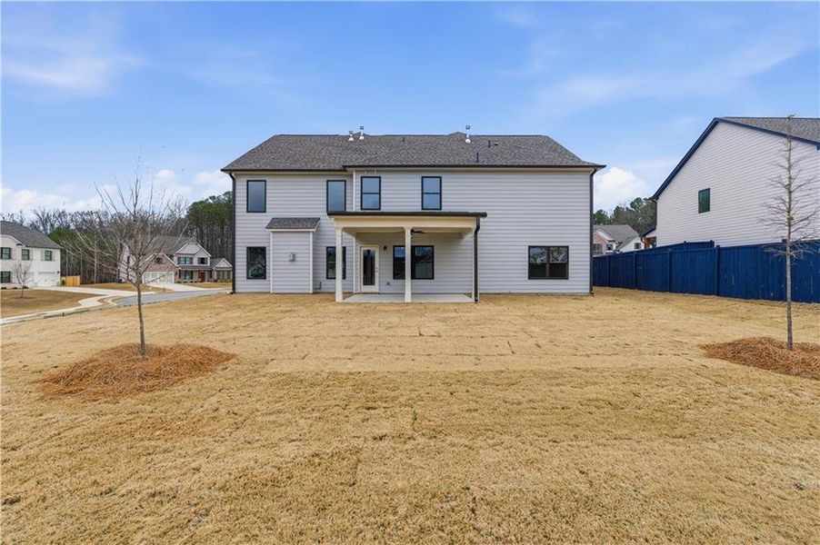 Exterior details and patio area of a home in Springside Reserve, Powder Springs (Image 3).