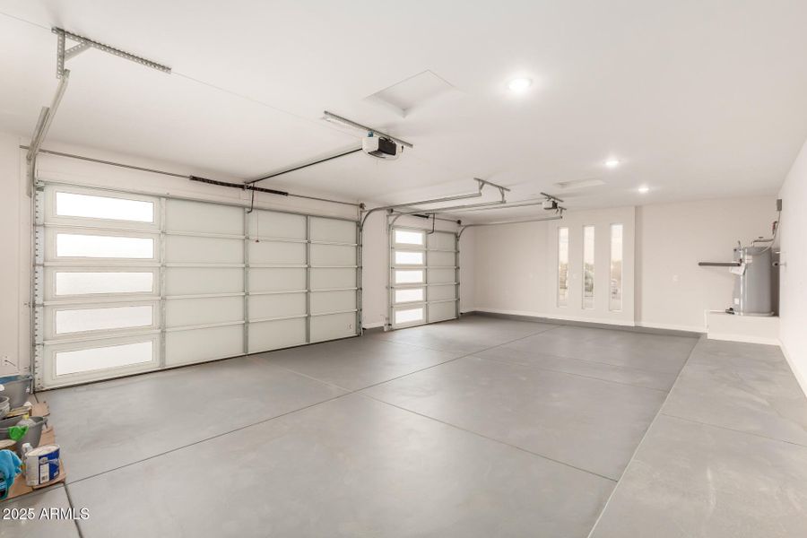 33 - Western Star 24825