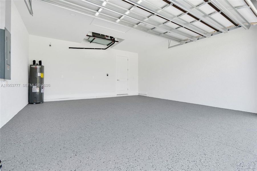 Spacious, unfurnished interior of a new home in , Lehigh Acres (Image 27). Spacious, unfurnished interior of a new home in , Lehigh Acres (Image 27).