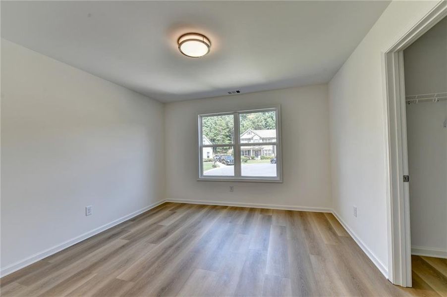 Spacious, unfurnished interior of a new home in , Gainesville (Image 52).