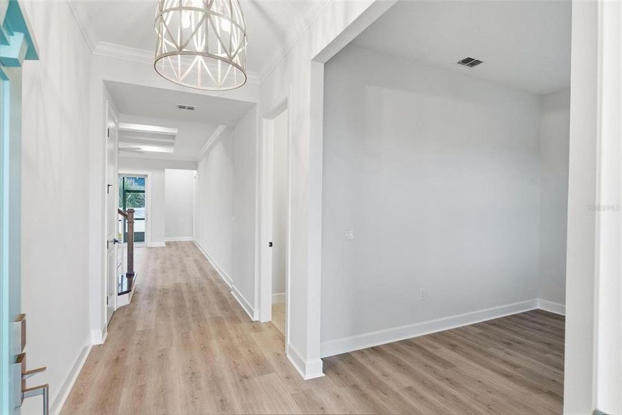 Spacious, unfurnished interior of a new home in Beachview Cove, Ormond Beach (Image 13).