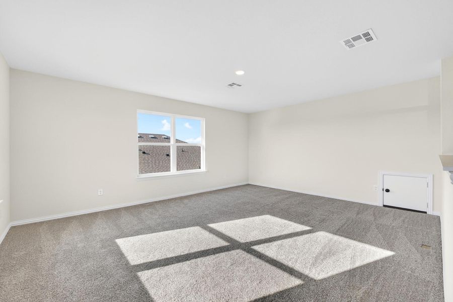 Spacious, unfurnished interior of a new home in , Temple (Image 22).