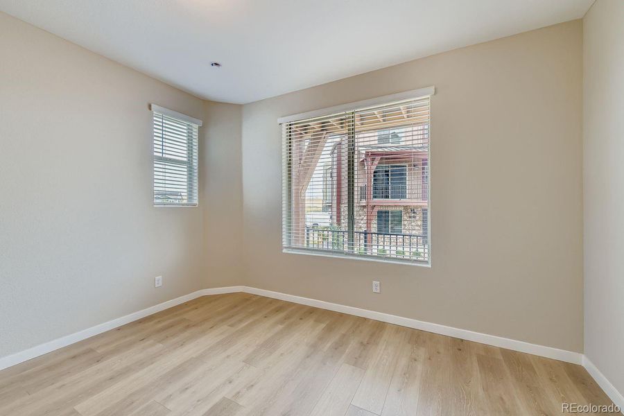 Spacious, unfurnished interior of a new home in , Littleton (Image 19).