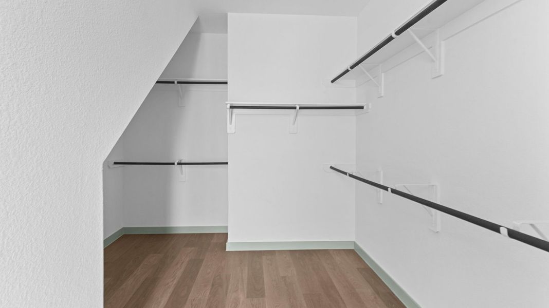 Spacious, unfurnished interior of a new home in Alexander, Pearland (Image 14).