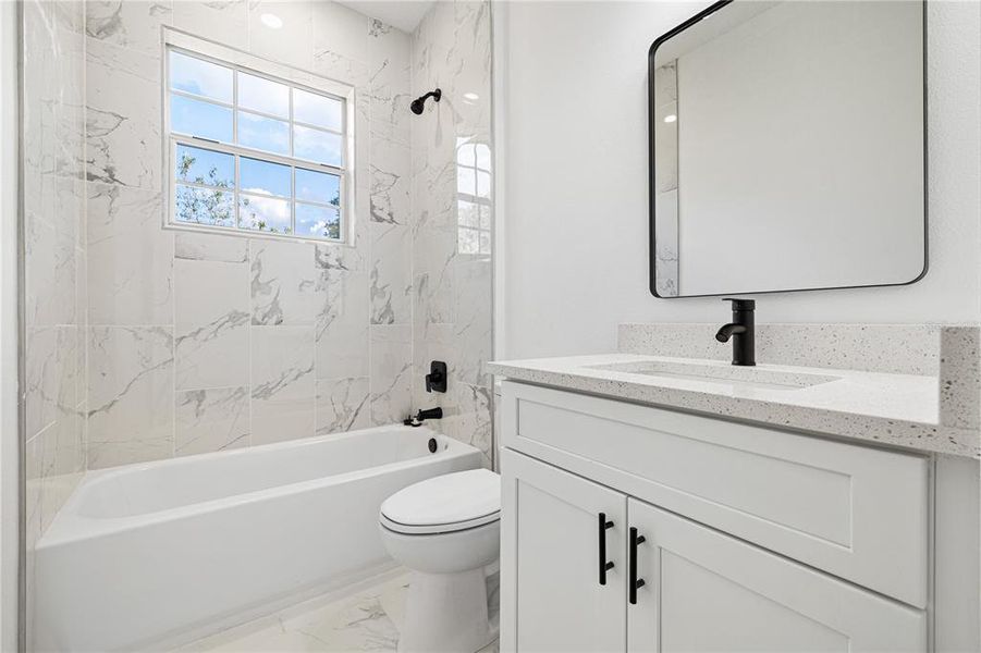 Furnished interior view inside a new home in , Poinciana (Image 14).