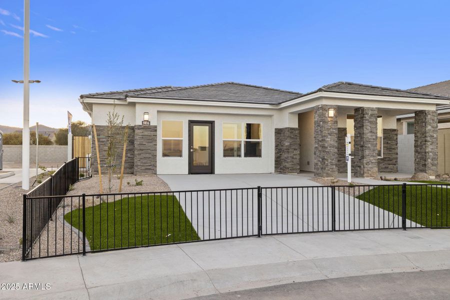 2-web-or-mls-9416-n-178th-dr