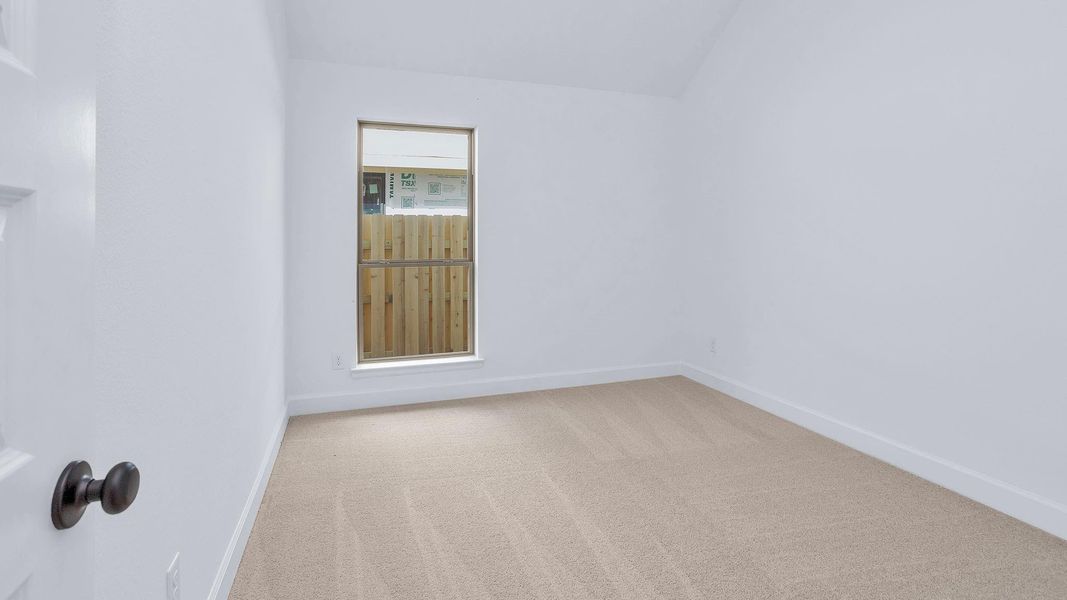 Spacious, unfurnished interior of a new home in COLTON, Todd Mission (Image 8).