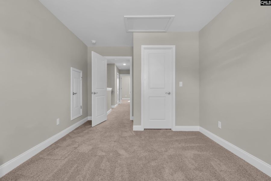 Spacious, unfurnished interior of a new home in Bickley Station, Irmo (Image 22).