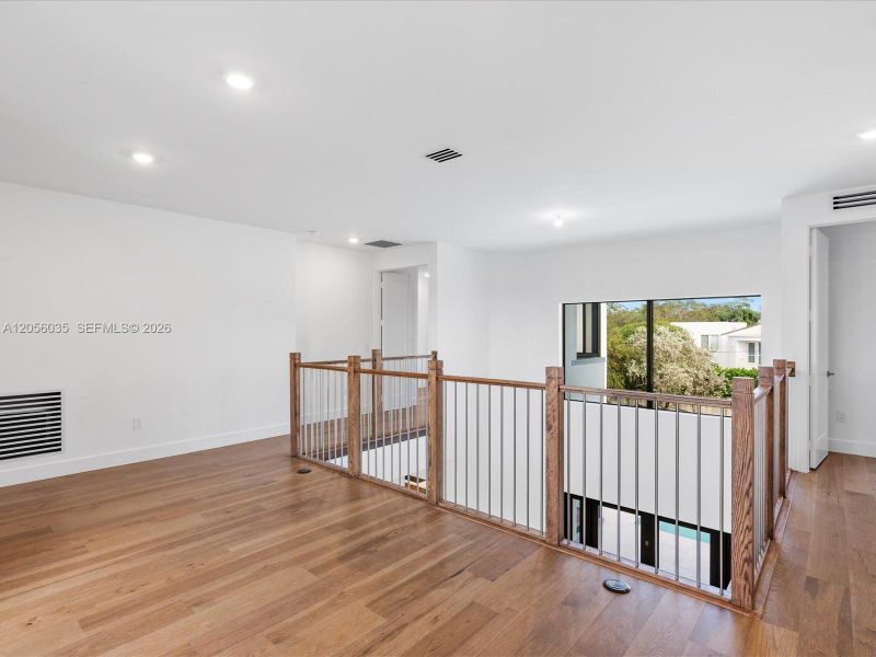 Spacious, unfurnished interior of a new home in , Miami (Image 68). Spacious, unfurnished interior of a new home in , Miami (Image 68).