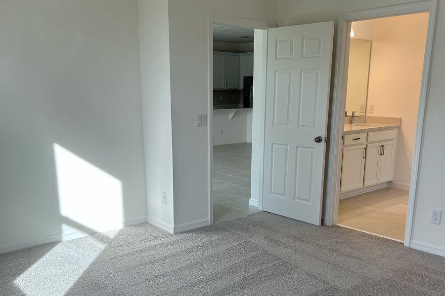 Comfortable Primary Suite in Central Florida House