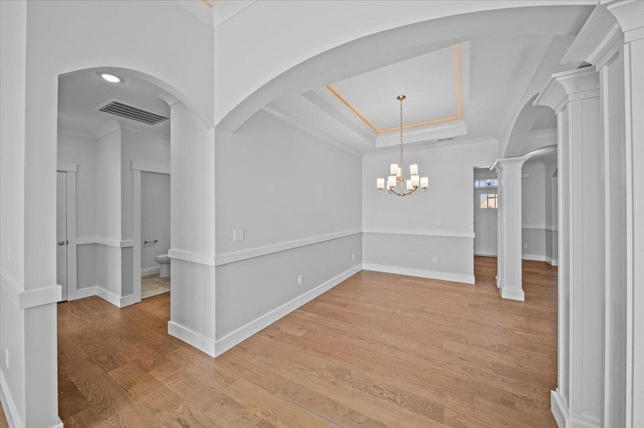 Spacious, unfurnished interior of a new home in Lakeside at Blue Ridge Plantation, Taylors (Image 19).