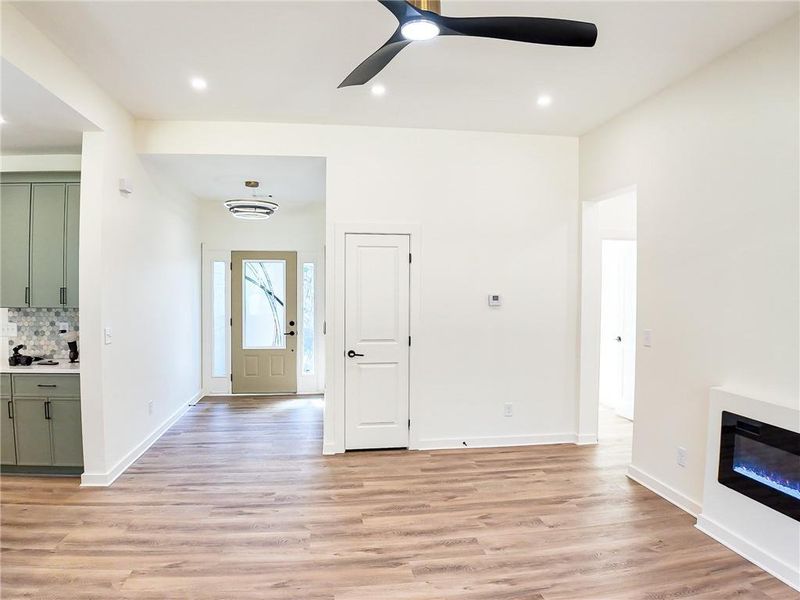 Spacious, unfurnished interior of a new home in , Covington (Image 12).