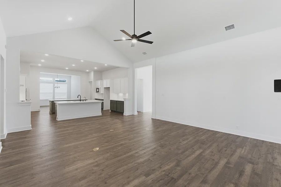 Representative unfurnished interior of a home built from the Anthony by Chesmar Homes in Mesa Western, Cibolo (Image 14). Representative unfurnished interior of a home built from the Anthony by Chesmar Homes in Mesa Western, Cibolo (Image 14).