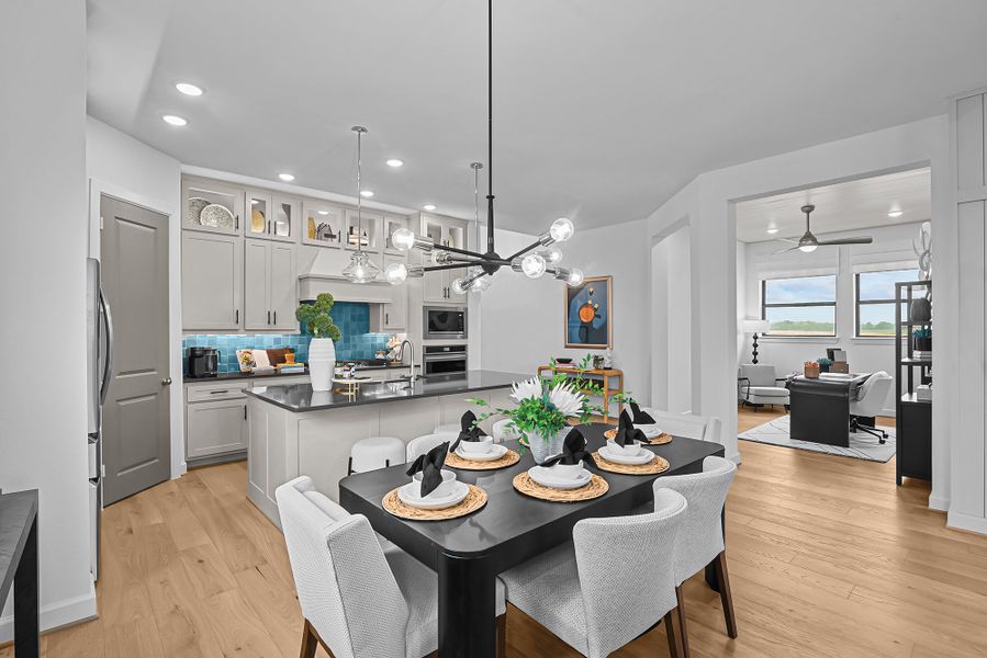 The Conroe - Dining Room