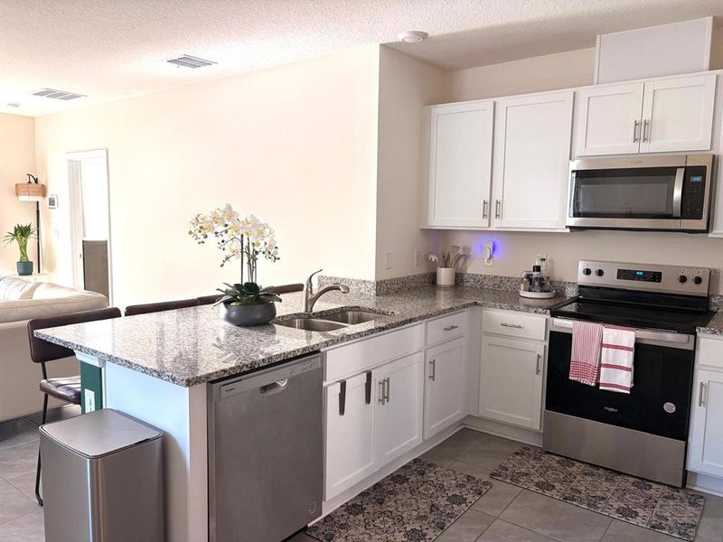 Furnished interior view inside a new home in Kindred, Kissimmee (Image 15).