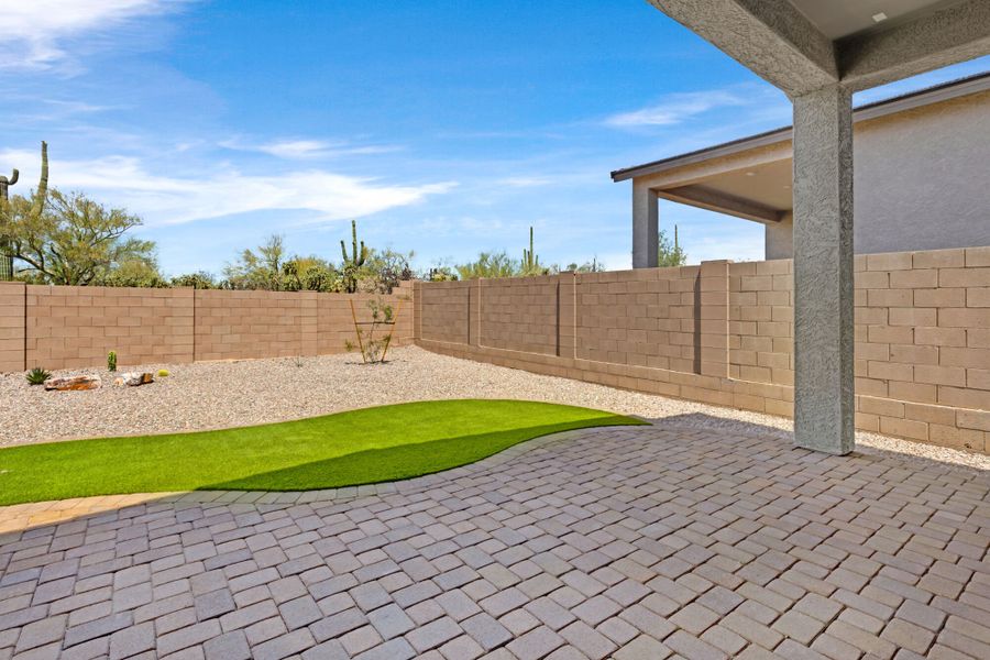 Exterior details and patio area of a home in Saguaro Reserve II, Marana (Image 3).