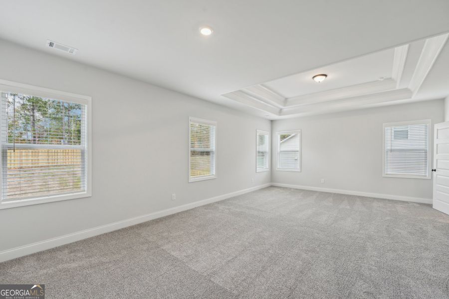 Spacious, unfurnished interior of a new home in Ponderosa Farms Manor, Gainesville (Image 81). Spacious, unfurnished interior of a new home in Ponderosa Farms Manor, Gainesville (Image 81).