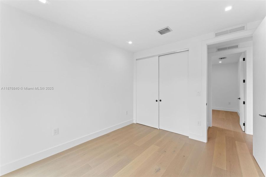 Image 30 of a home in . Image 30 of a home in .