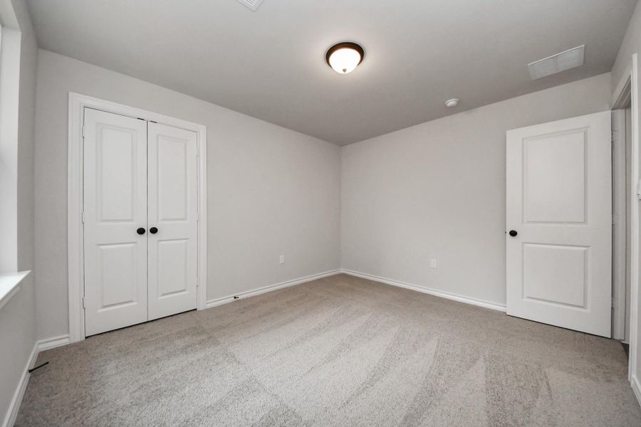 Spacious, unfurnished interior of a new home in The Enclave at Spring Branch, Montgomery (Image 20). Spacious, unfurnished interior of a new home in The Enclave at Spring Branch, Montgomery (Image 20).