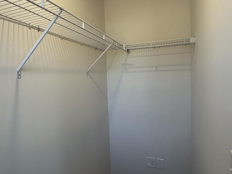 Spacious, unfurnished interior of a new home in , Summerville (Image 14).