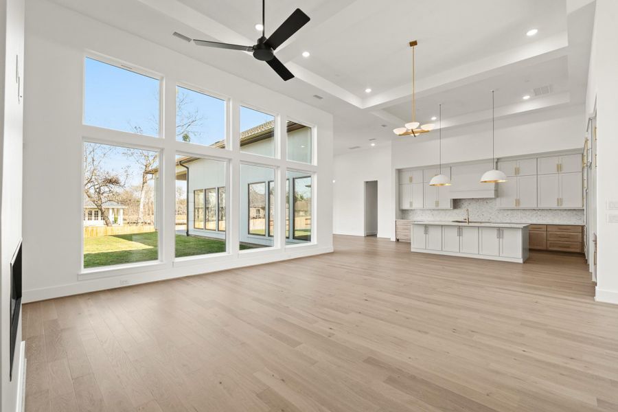Spacious, unfurnished interior of a new home in Weston Lakes, Fulshear (Image 37). Spacious, unfurnished interior of a new home in Weston Lakes, Fulshear (Image 37).