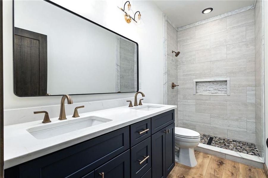 Furnished interior view inside a new home in , Ellijay (Image 12).