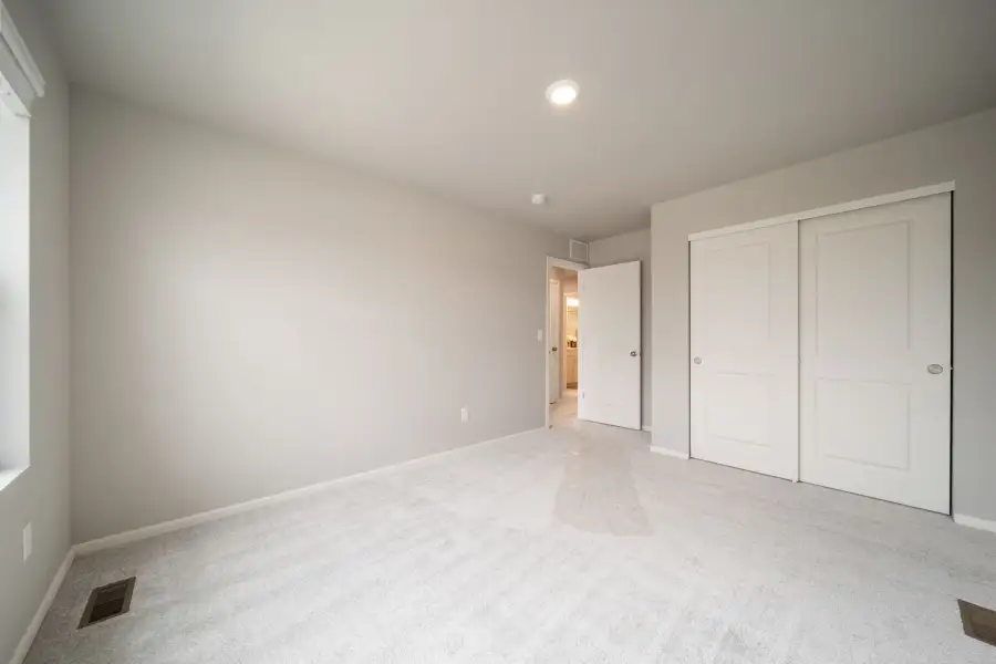 Spacious, unfurnished interior of a new home in Green Valley Ranch, Aurora (Image 41). Spacious, unfurnished interior of a new home in Green Valley Ranch, Aurora (Image 41).