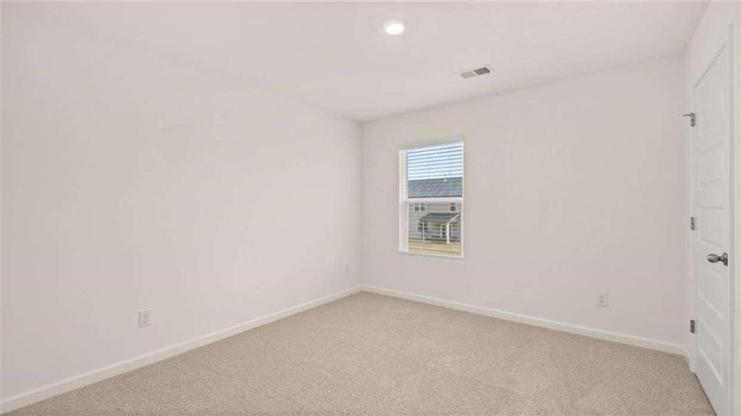 Spacious, unfurnished interior of a new home in Champion's Run, Lithonia (Image 24).