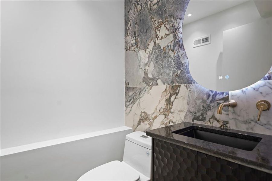 Furnished interior view inside a new home in , Atlanta (Image 31).