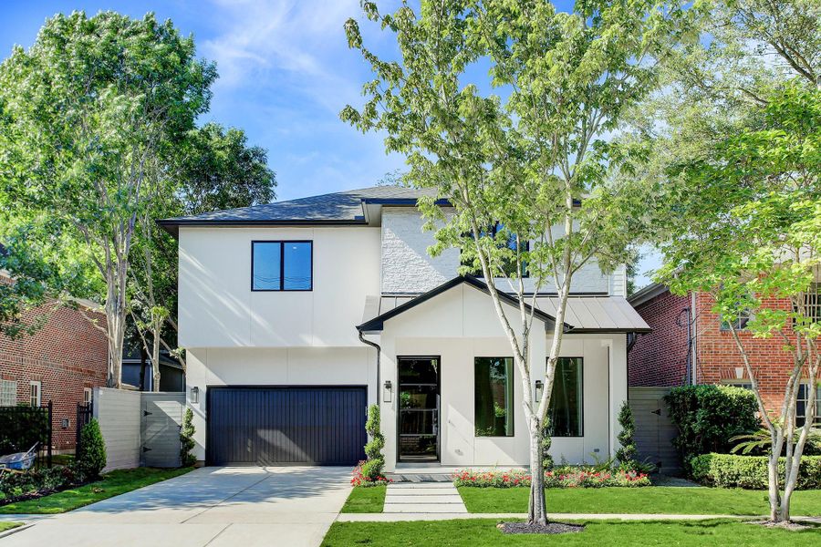 Fabulous new construction by Belmont Custom Homes. This beautiful home has 4 bedrooms and 5 bathrooms, study, formal dining, gourmet kitchen, large family room, upstairs gameroom, huge primary bedroom and incredible master bathroom. Fabulous new construction by Belmont Custom Homes. This beautiful home has 4 bedrooms and 5 bathrooms, study, formal dining, gourmet kitchen, large family room, upstairs gameroom, huge primary bedroom and incredible master bathroom.