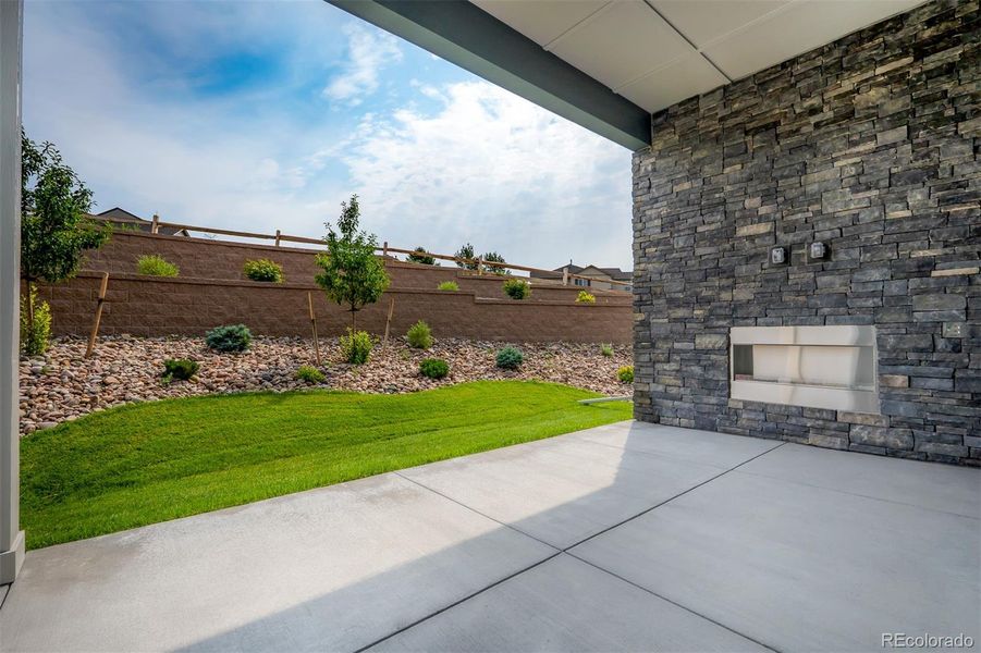 Image 36 of a home in Cloverleaf - Pinnacle Collection.