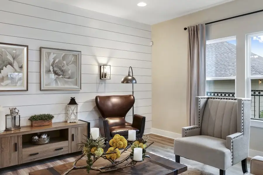 Representative furnished interior of a home built from the Oak by Pacesetter Homes in Blanco Vista, San Marcos (Image 19).