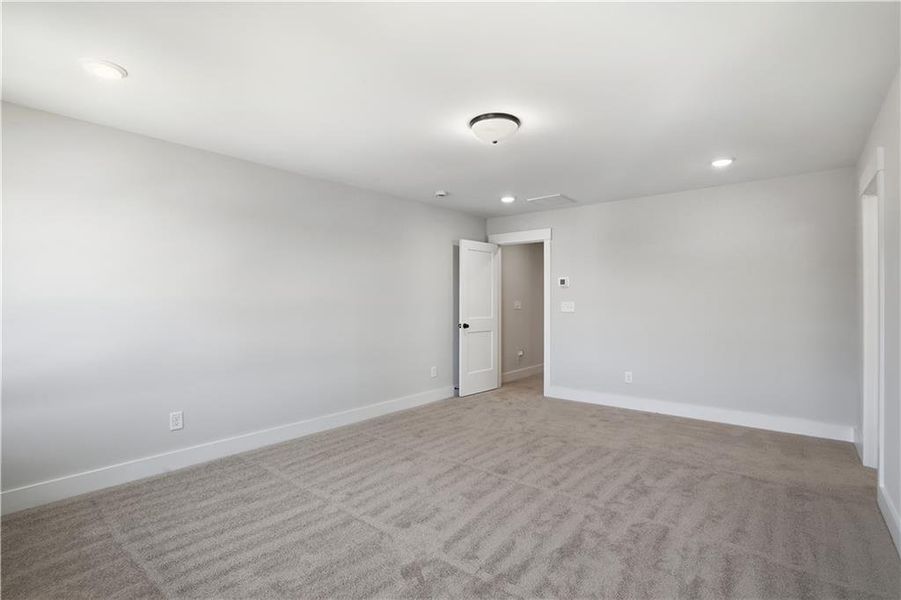 Spacious, unfurnished interior of a new home in Villas at Dawsonville, Dawsonville (Image 26). Spacious, unfurnished interior of a new home in Villas at Dawsonville, Dawsonville (Image 26).
