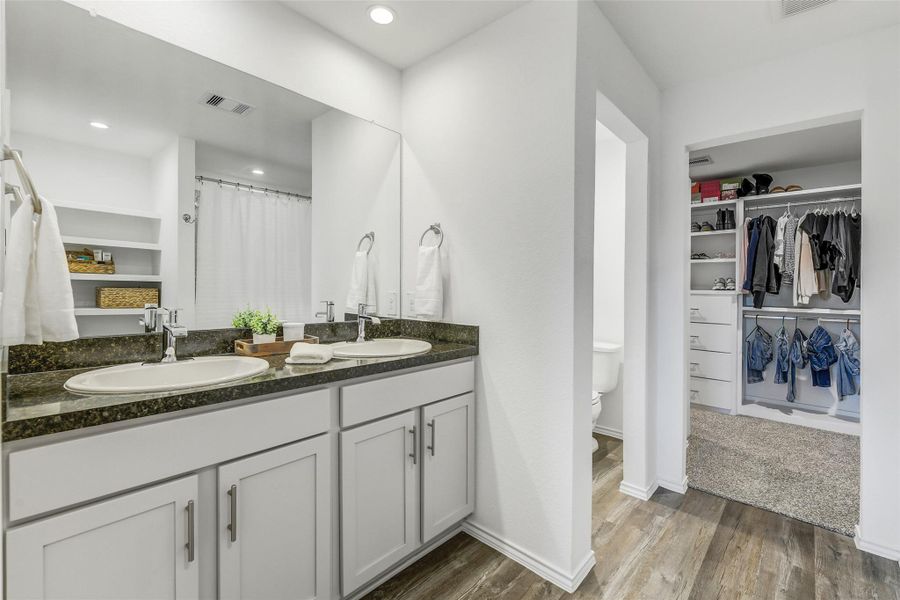 Furnished interior view inside a new home in Summerwood Trails, Willis (Image 12). Furnished interior view inside a new home in Summerwood Trails, Willis (Image 12).