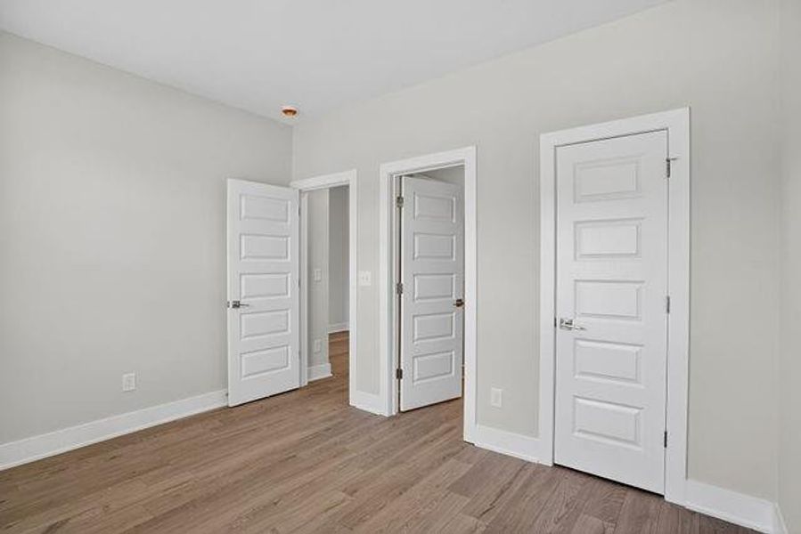 Spacious, unfurnished interior of a new home in Killian Manor at The Adares, Adairsville (Image 34).