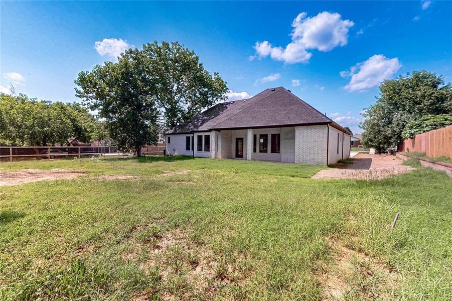 Front exterior of a new home in , Fort Worth, TX, highlighting curb appeal (Image 29).
