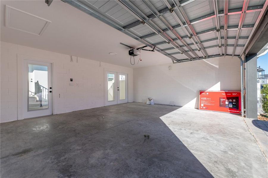 Spacious, unfurnished interior of a new home in , Winter Garden (Image 30). Spacious, unfurnished interior of a new home in , Winter Garden (Image 30).