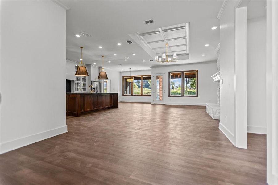 Spacious, unfurnished interior of a new home in , Tyler (Image 20).