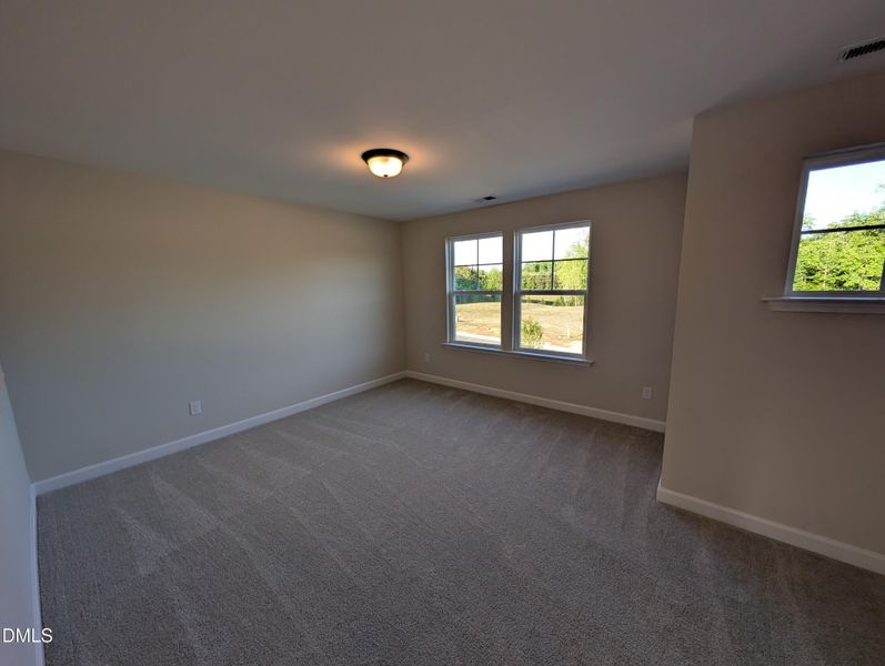 PXL_20260421_223216757.MP