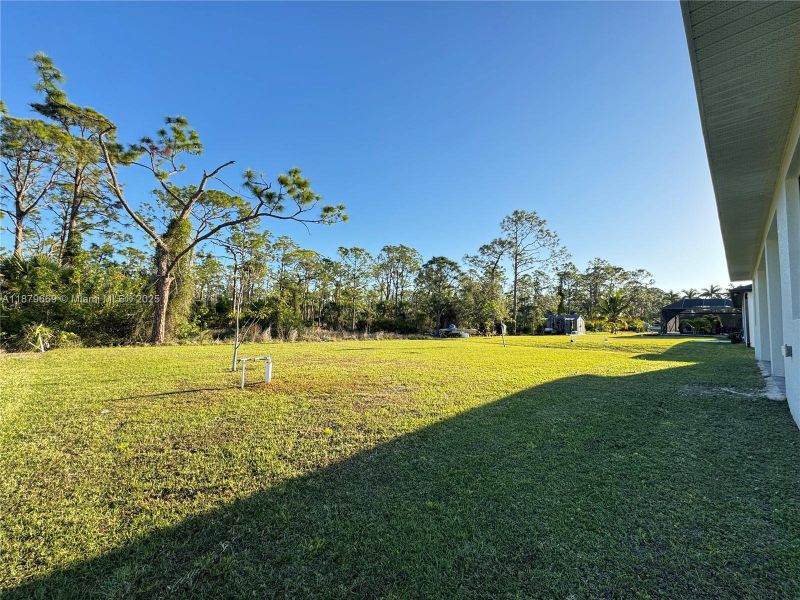 Image 17 of a home in .