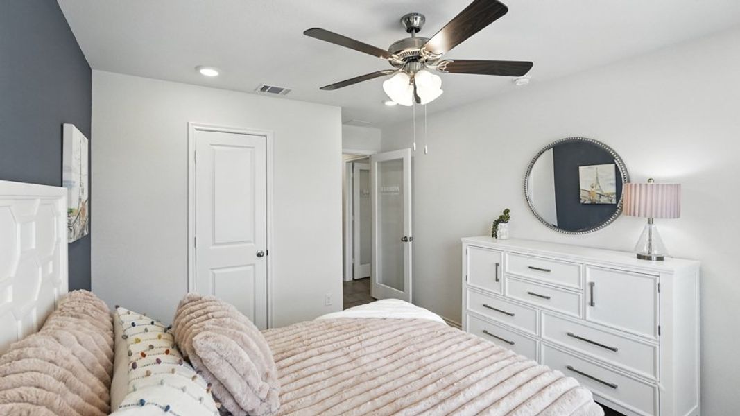 Furnished interior view inside a new home in Waverly Estates, Josephine (Image 11).