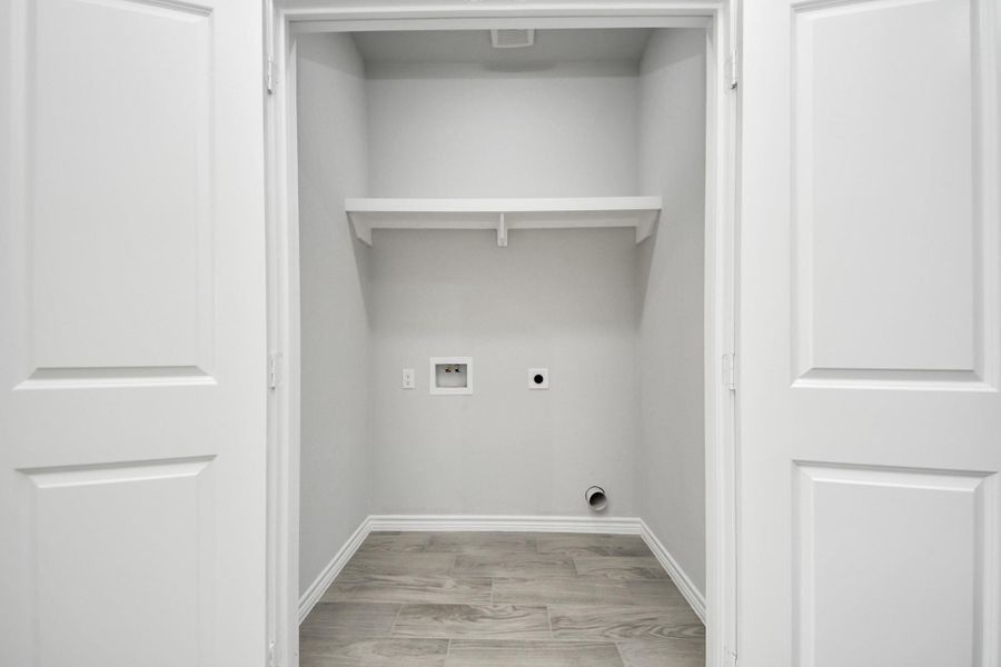 Washer/Dryer room Washer/Dryer room