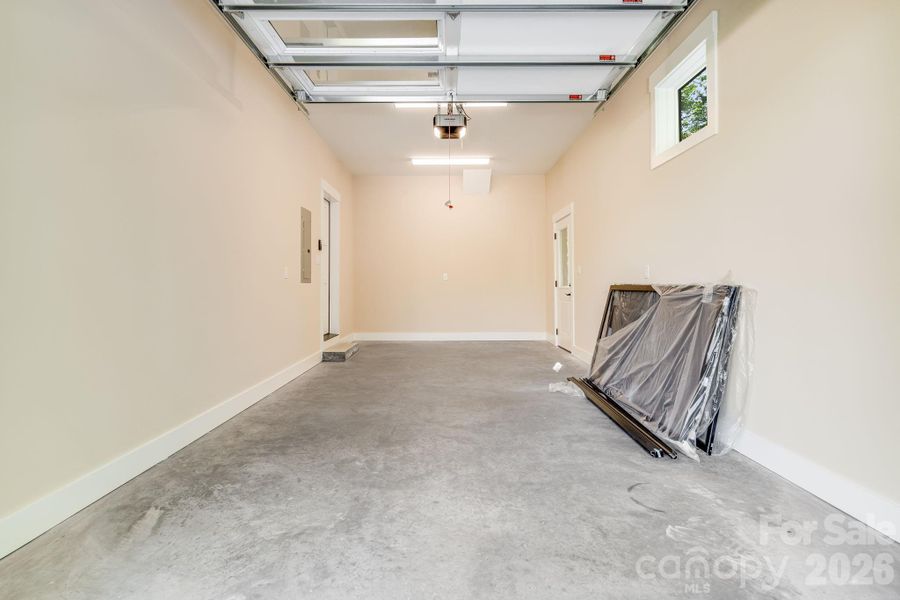 Spacious, unfurnished interior of a new home in , Black Mountain (Image 25).