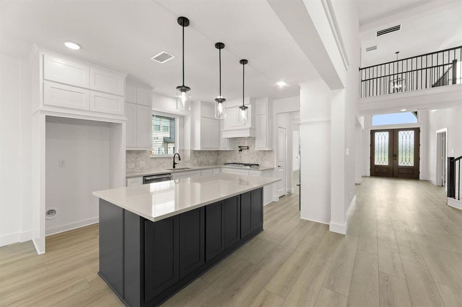 1115 Willow Lake-Kitchen-2