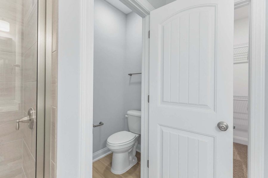 Bath Layout 2 Option Bath Layout 2 Option